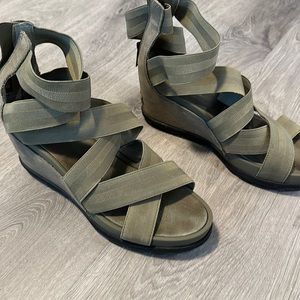 Sorel wedge sandals